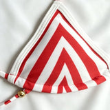 Retro Črtast Tiskani Bikini Set s Trikotnim Vezanjem
